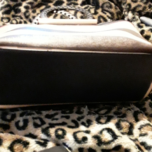 Multi colored handbag - Picture 3 of 4